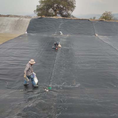 Instalación de geomembranas